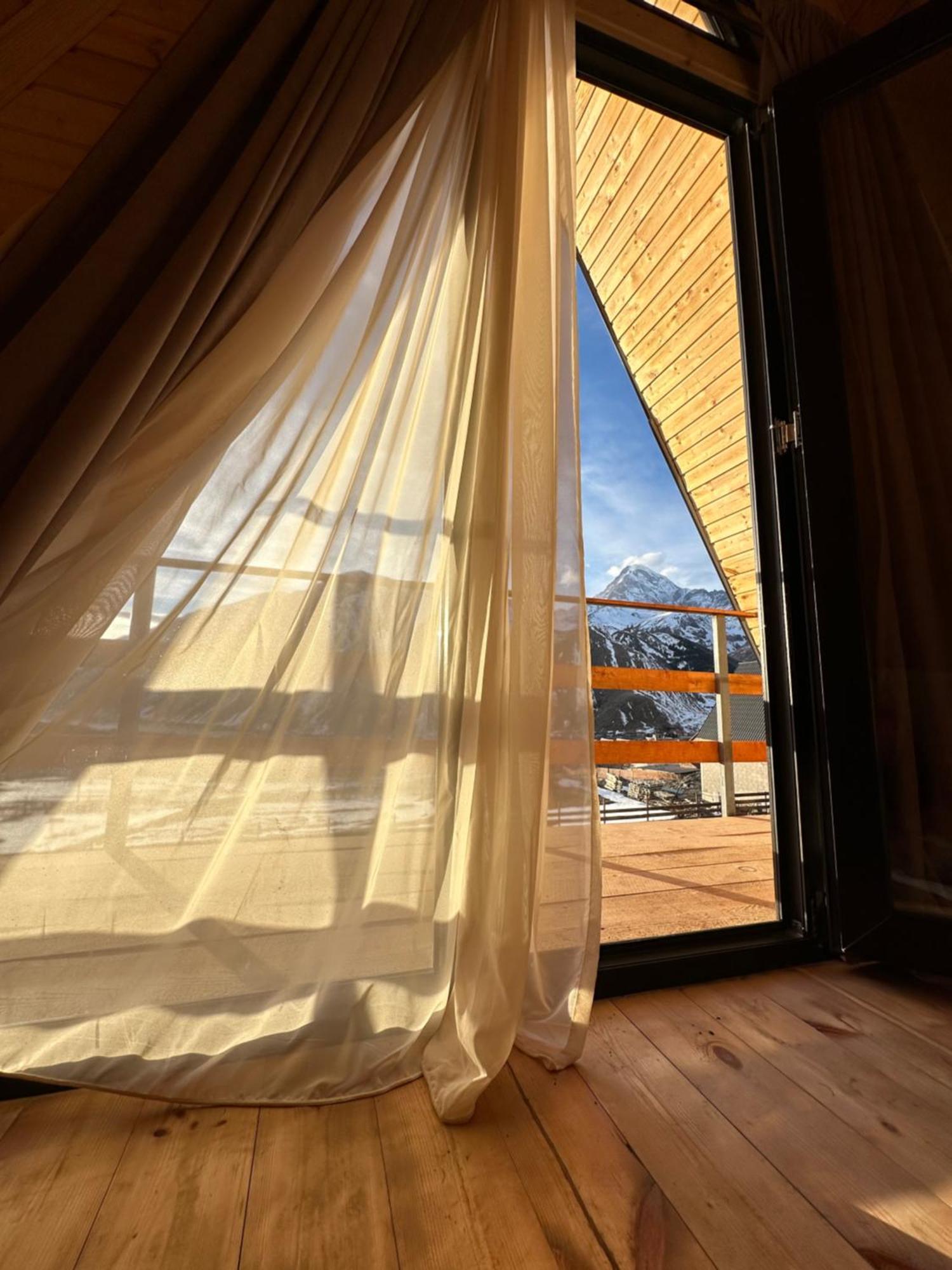 Aura Cottages Kazbegi Luaran gambar