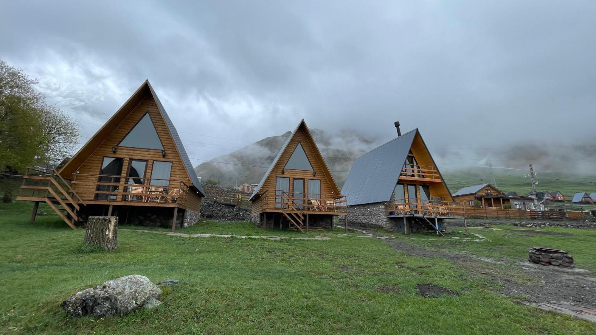 Aura Cottages Kazbegi Luaran gambar